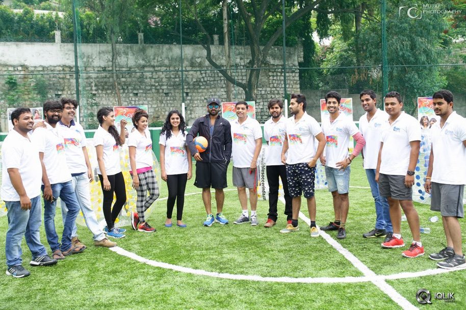 Kerintha-Movie-Team-At-Bubble-Soccer-Event